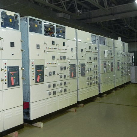 Logstrup manufactured a customised electrical switchboard for Binghalib Al-Dar